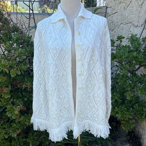 VTG 70s Knit Poncho with Fringe - size Small